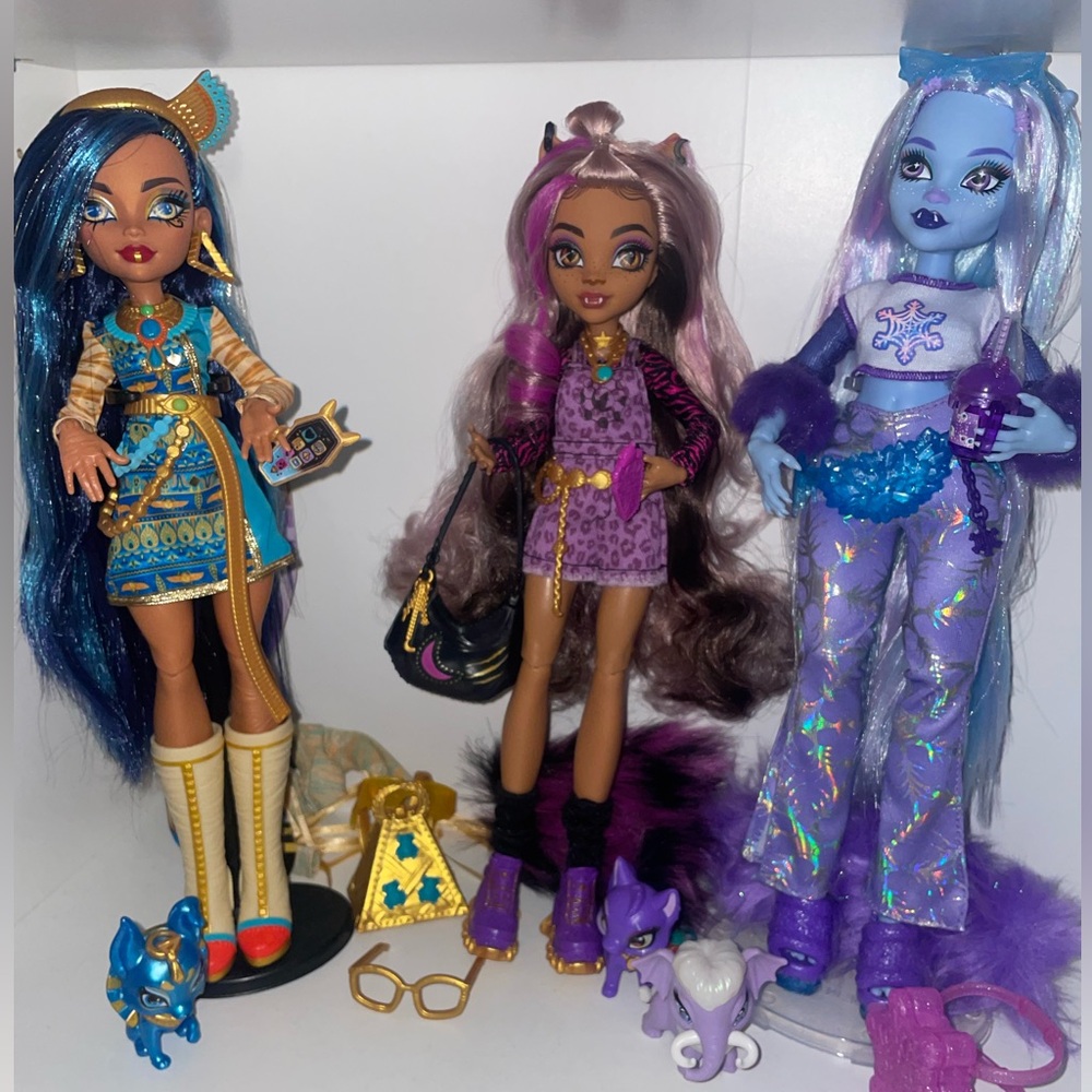 G3 MonsterHigh Lot (clawdeen, cleo, abby)